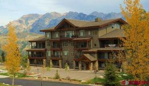 545 Skiers Place